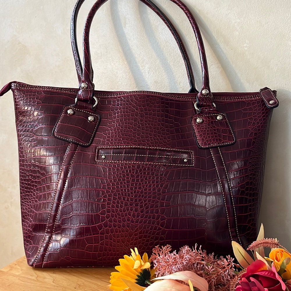Burgundy snake skin embossed vegan leather tote bag with laptop pouch